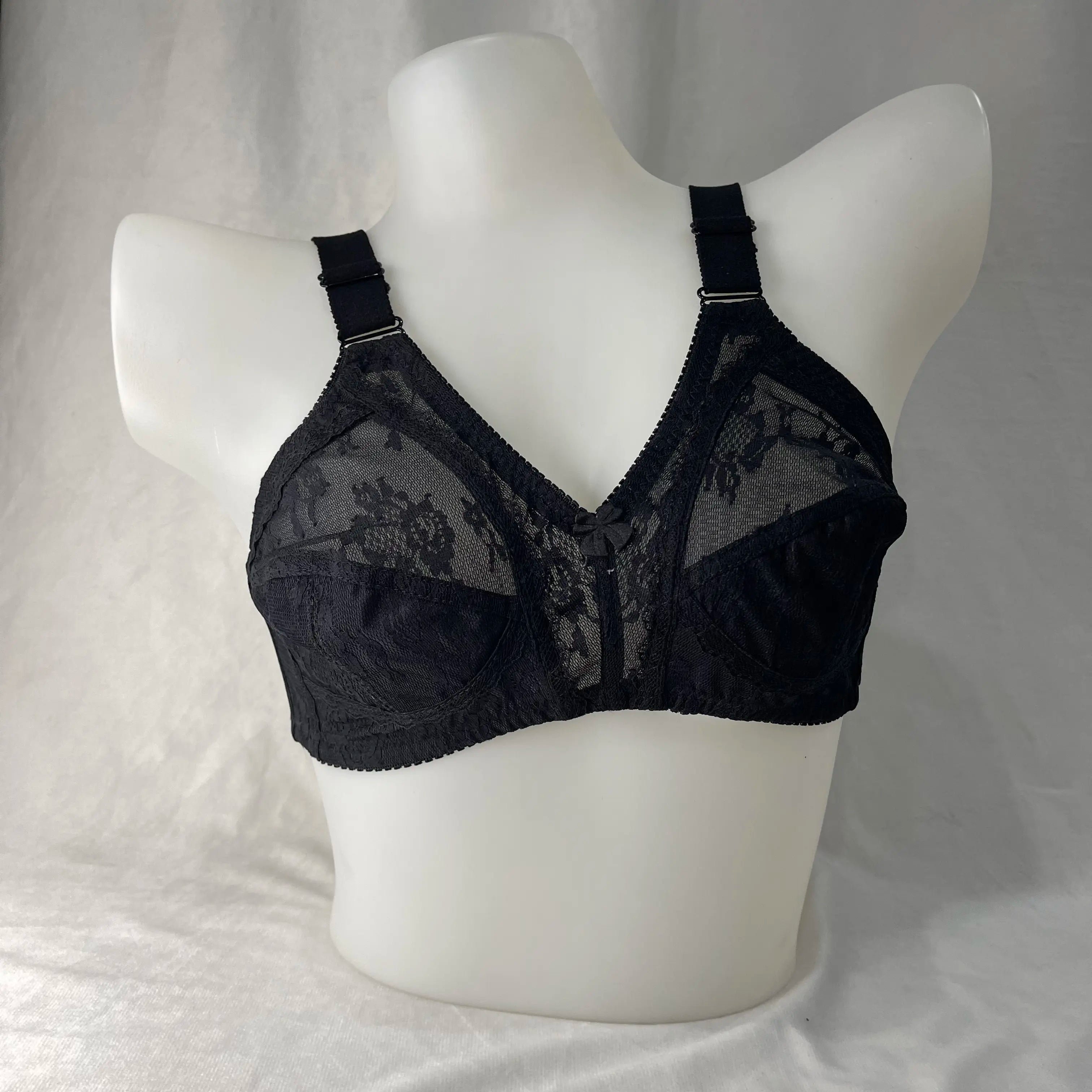 Daily Comfort Lace Bra – Lightweight, Breathable & Supportive Fit